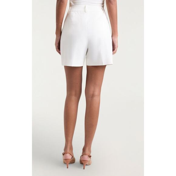 Cinq à Sept Kallen Jersey Pleated Shorts - 2 - Ivory - Picture 3 of 4
